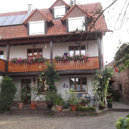 Galerie Ueber den Gaerten Herbolzheim Exteriér fotografie